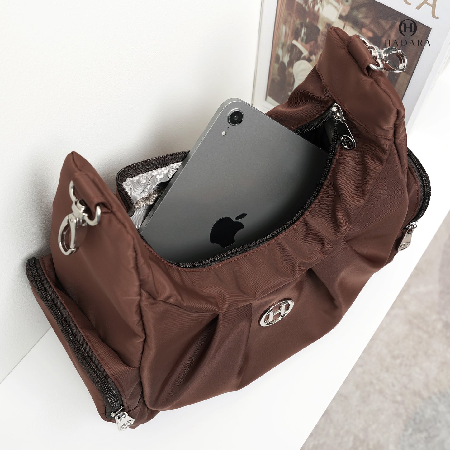 Classic 10: The Trendy "Dumpling Bag" with 13 Storage Compartments