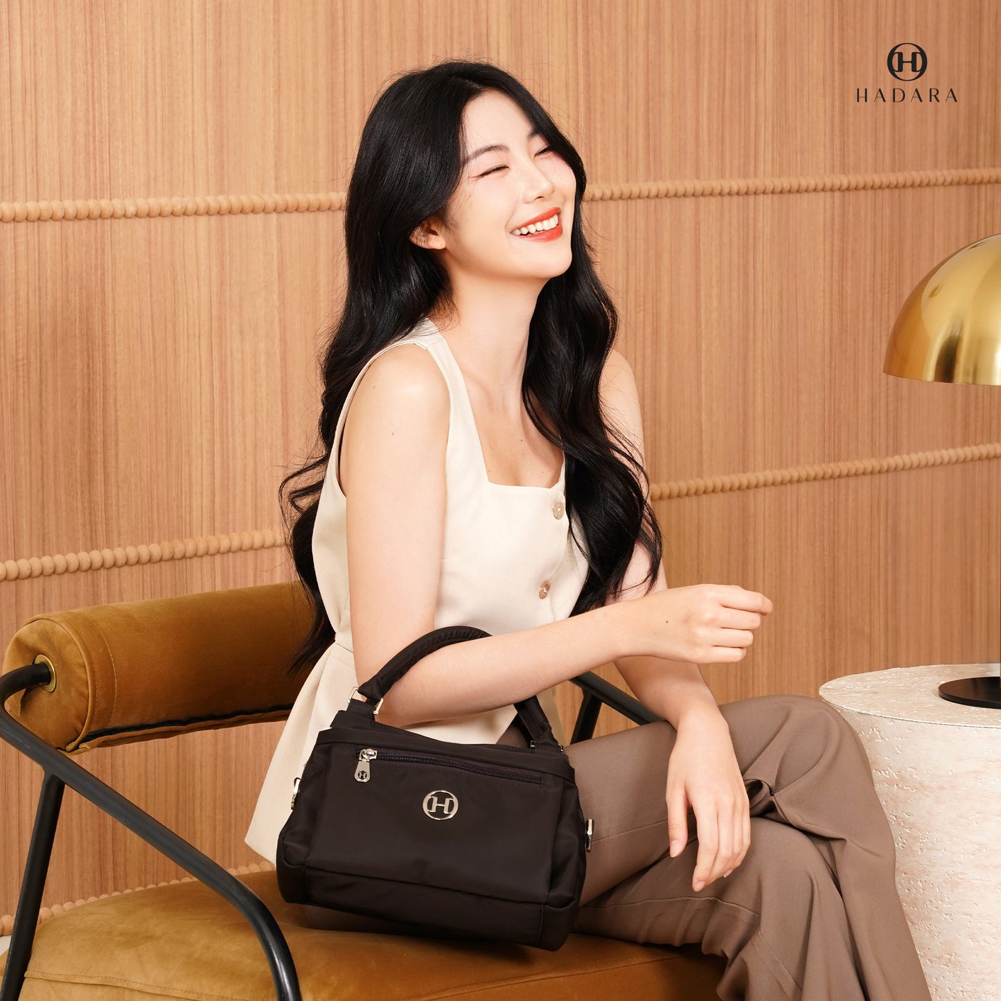 Classic 89: Stay Organized Like a Pro – with 12 Smart Compartments!