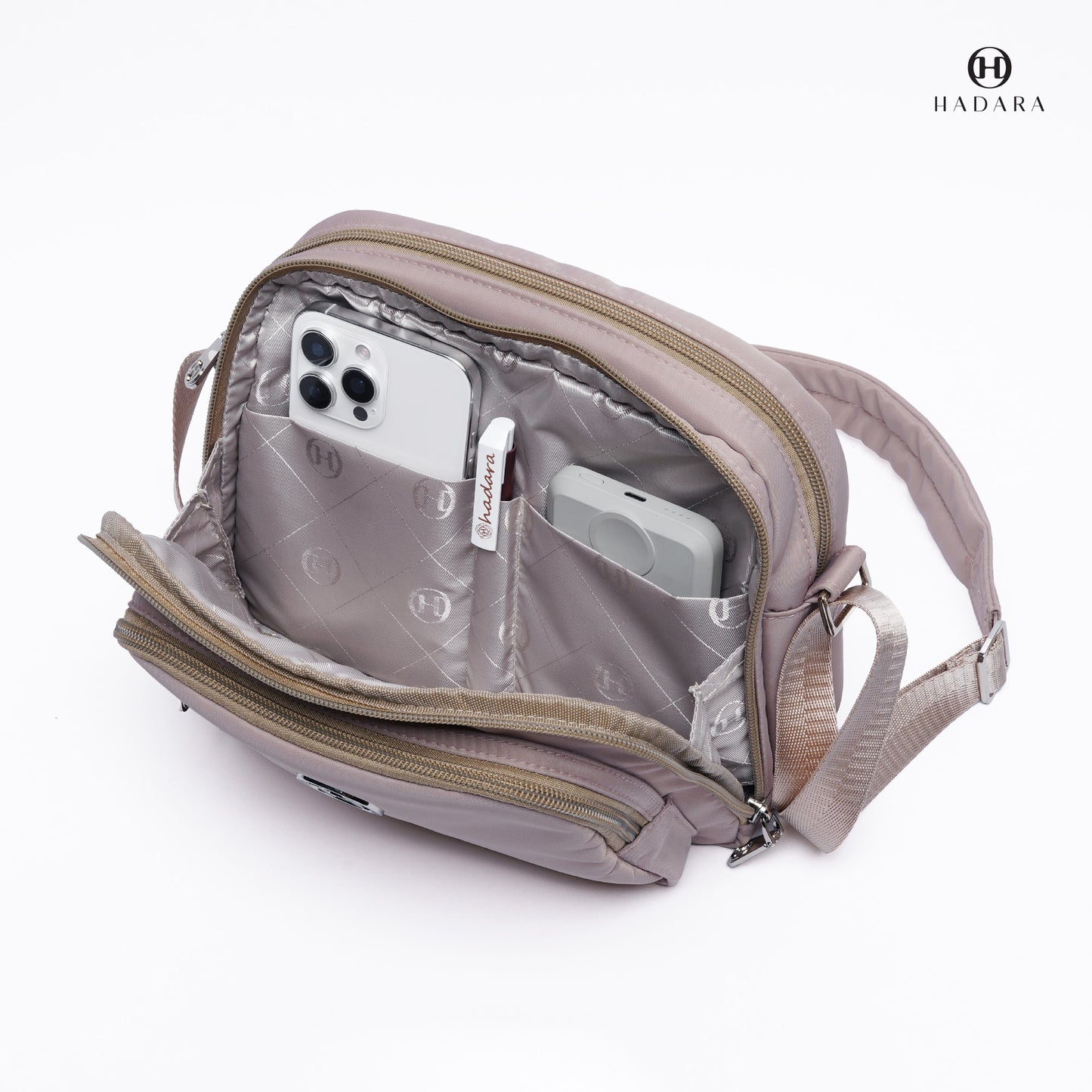 Classic 99: Pocket Day – Easy to Carry, Plenty of Pockets